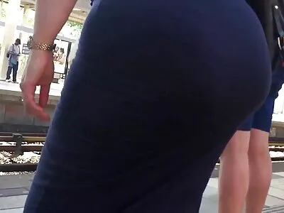 Kuuma pilluvideo toimisto tipu anaali sukkahousut
