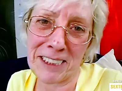 Latina teini iso pillu porno on hauskaa kukko